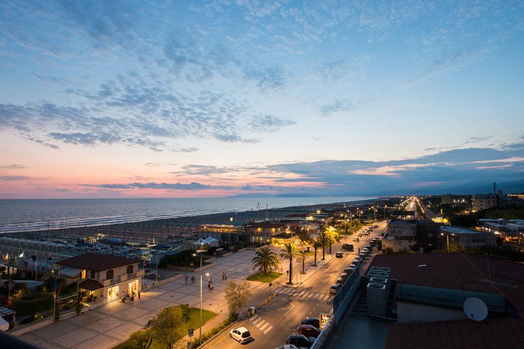 Hotel Biagiotti Lido di Camaiore Exterior foto