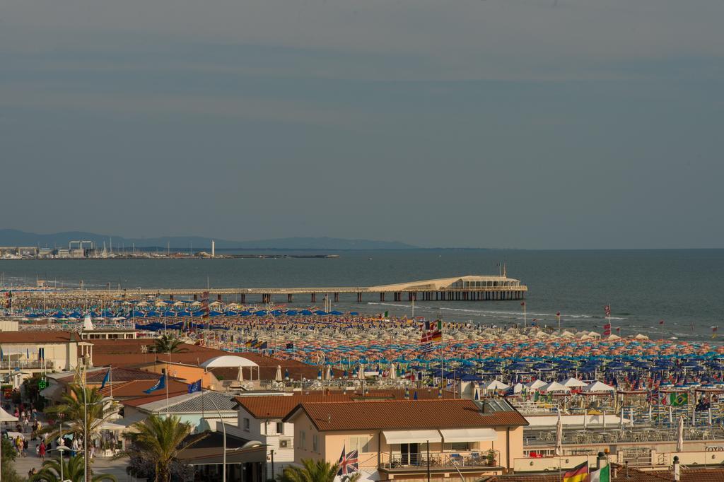 Hotel Biagiotti Lido di Camaiore Exterior foto